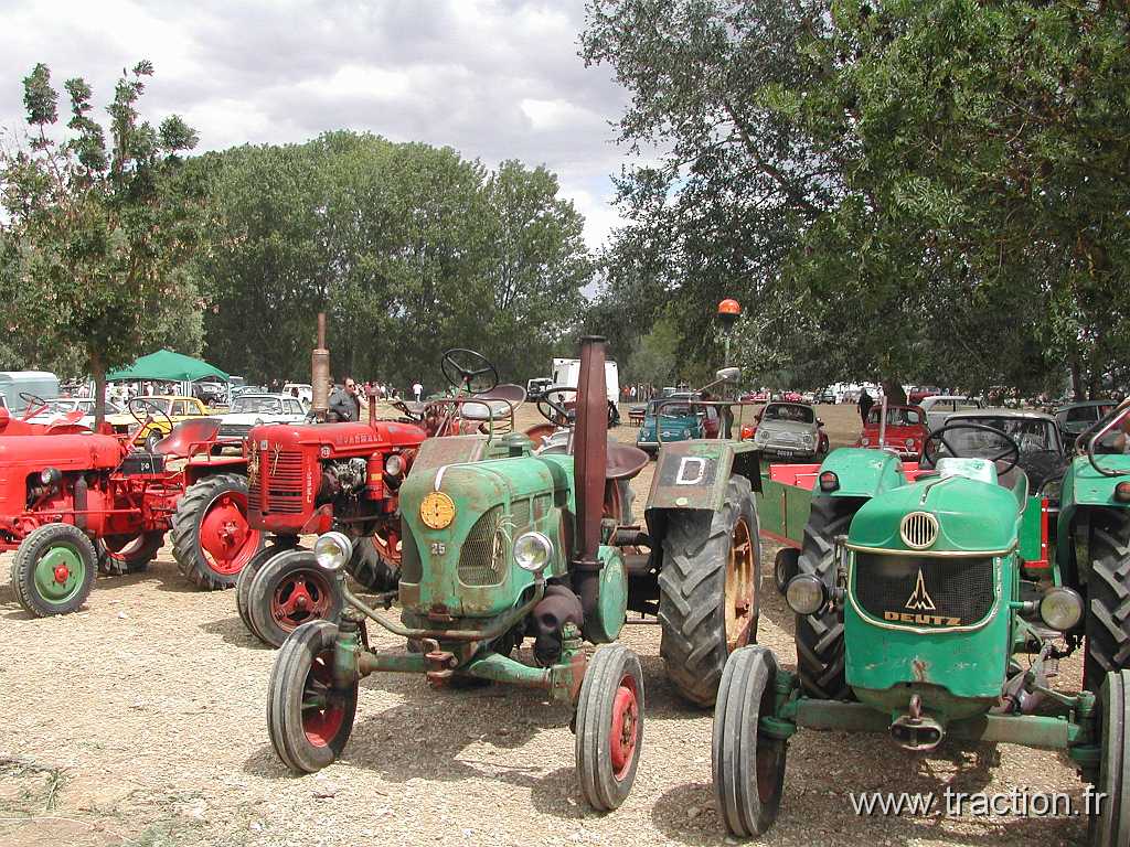 2014_Madine (86).JPG - 29ème Retro Meus'Auto au Lac de Madine, les tracteurs